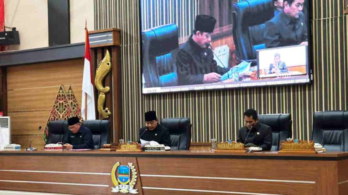 DPRD-Pangandaran-Sampaikan-18-Rekomendasi-LKPJ-Bupati-2025-Soroti-Pelayanan-Kesehatan-hingga-Infrastruktur